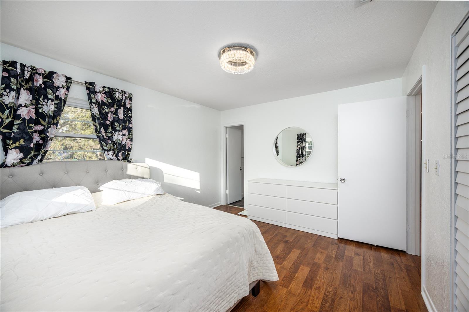 Image 16 of 29 For 1522 25th Street D