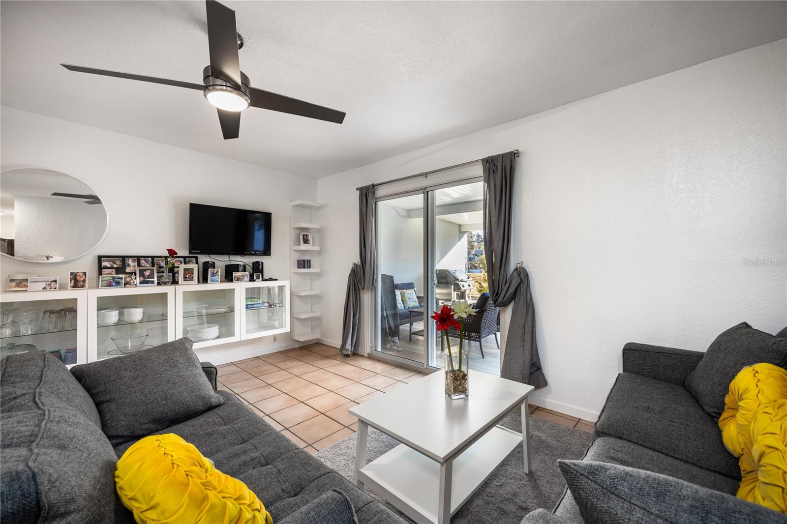 Image 6 of 29 For 1522 25th Street D