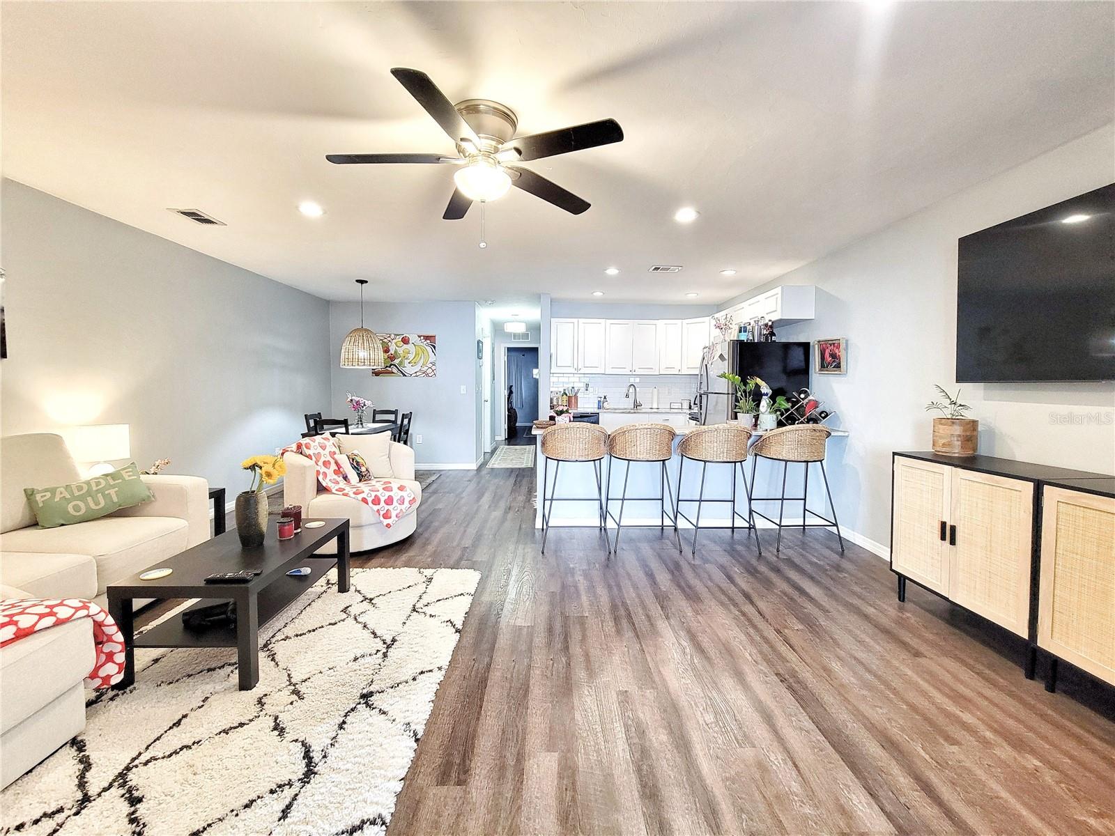 Image 3 of 22 For 2830 14th Drive