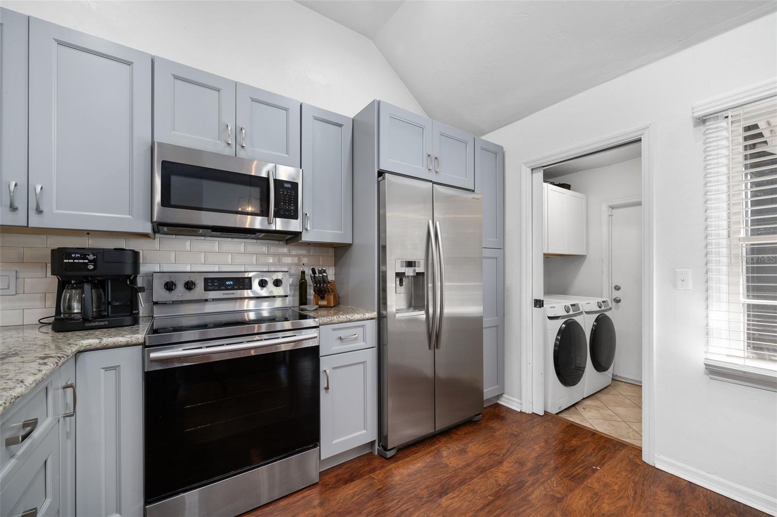 Image 14 of 41 For 5326 83rd Terrace