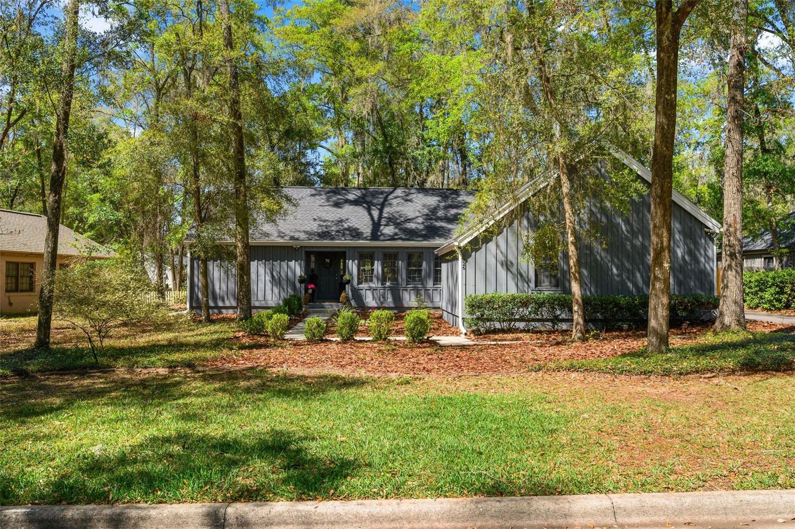 Image 2 of 41 For 5326 83rd Terrace