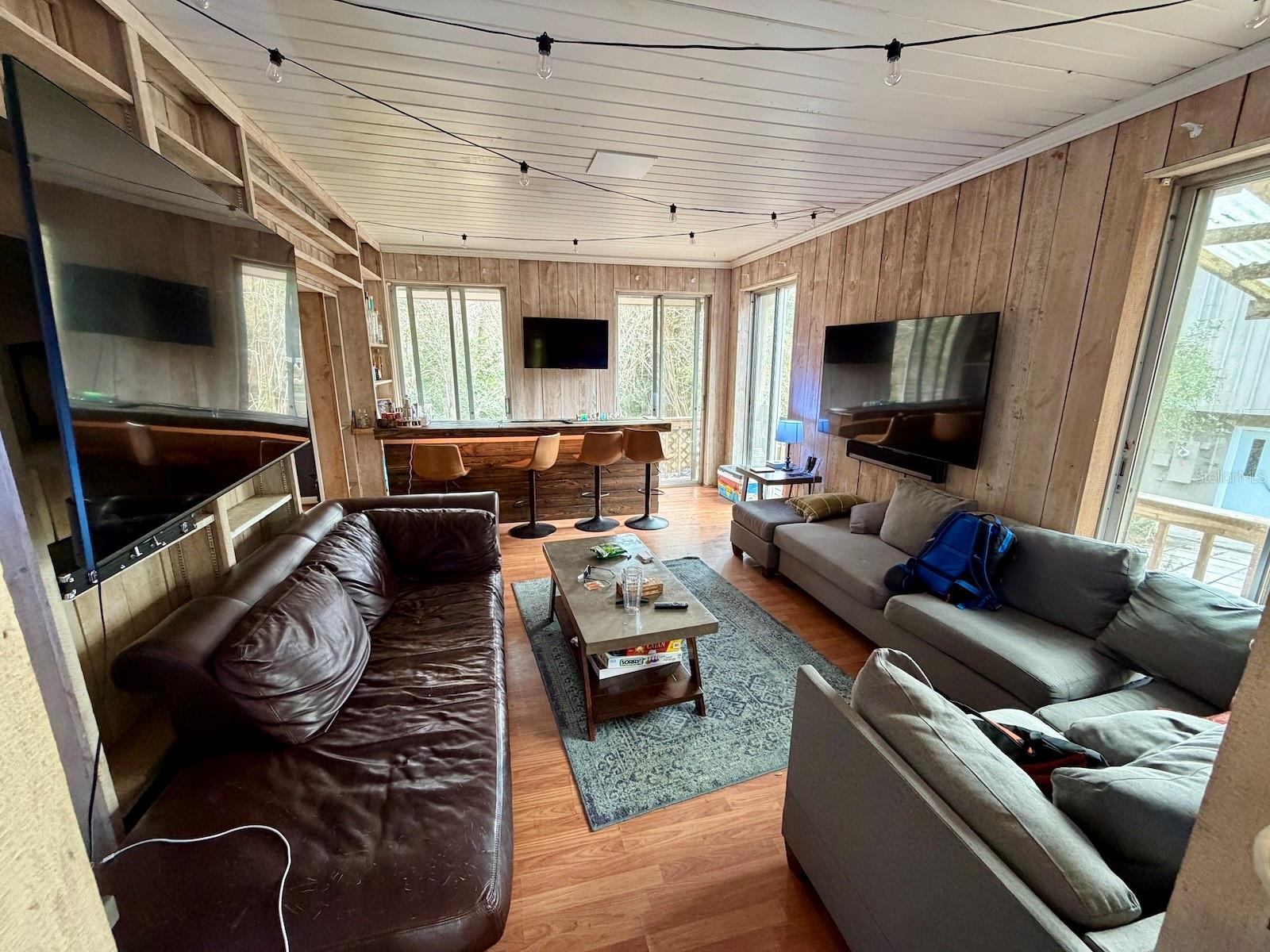 Image 13 of 21 For 21 23rd Terrace