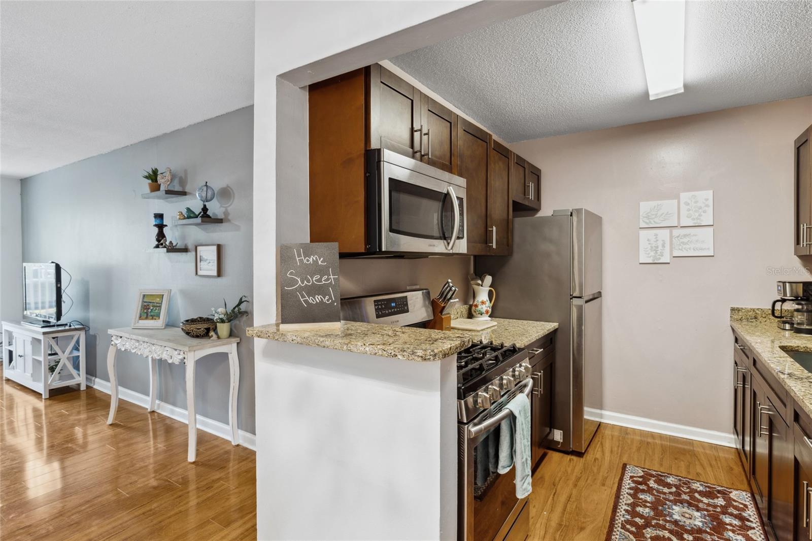 Image 7 of 18 For 1700 16th Court P24