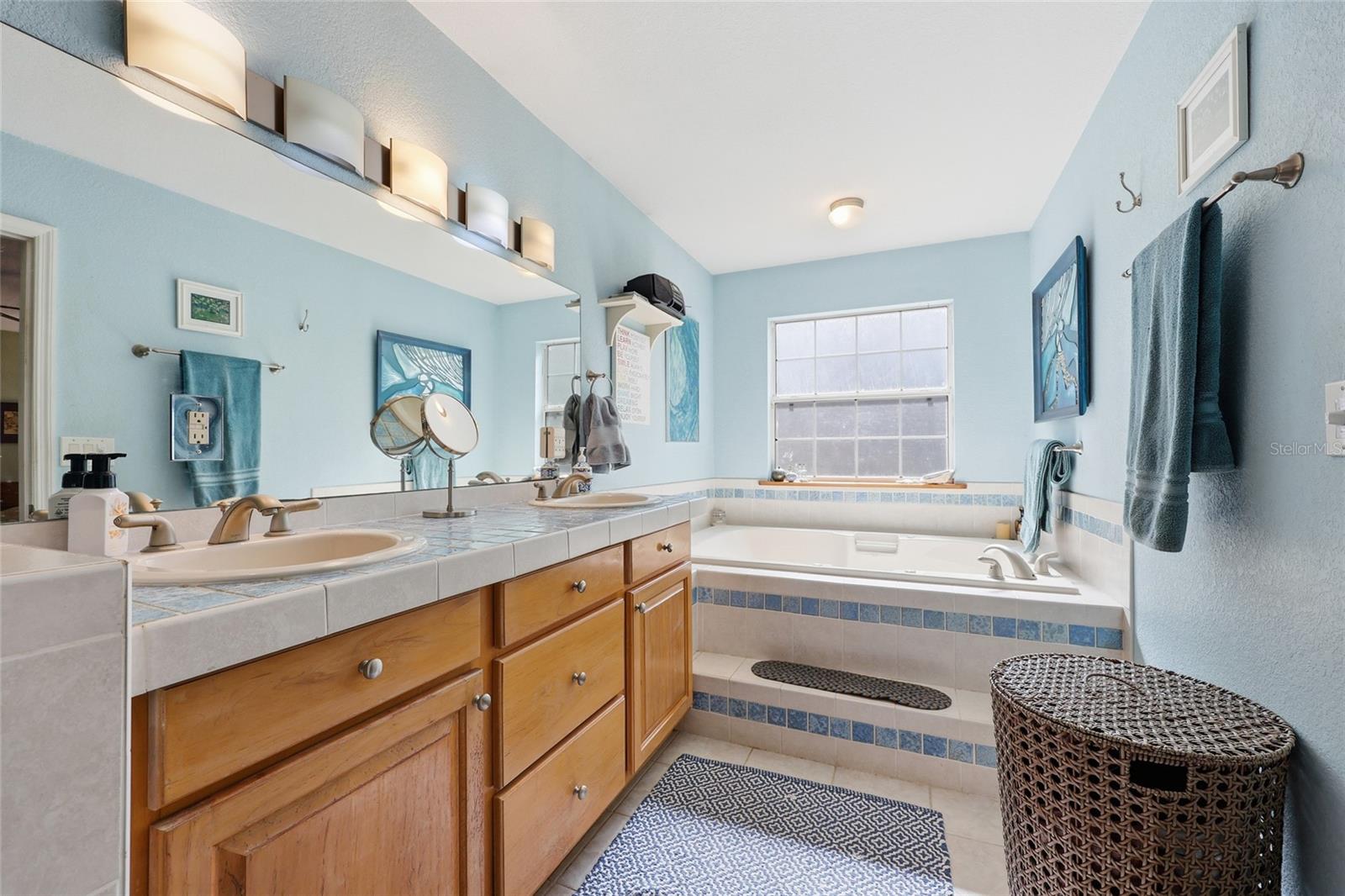 Image 19 of 49 For 27471 173rd Terrace