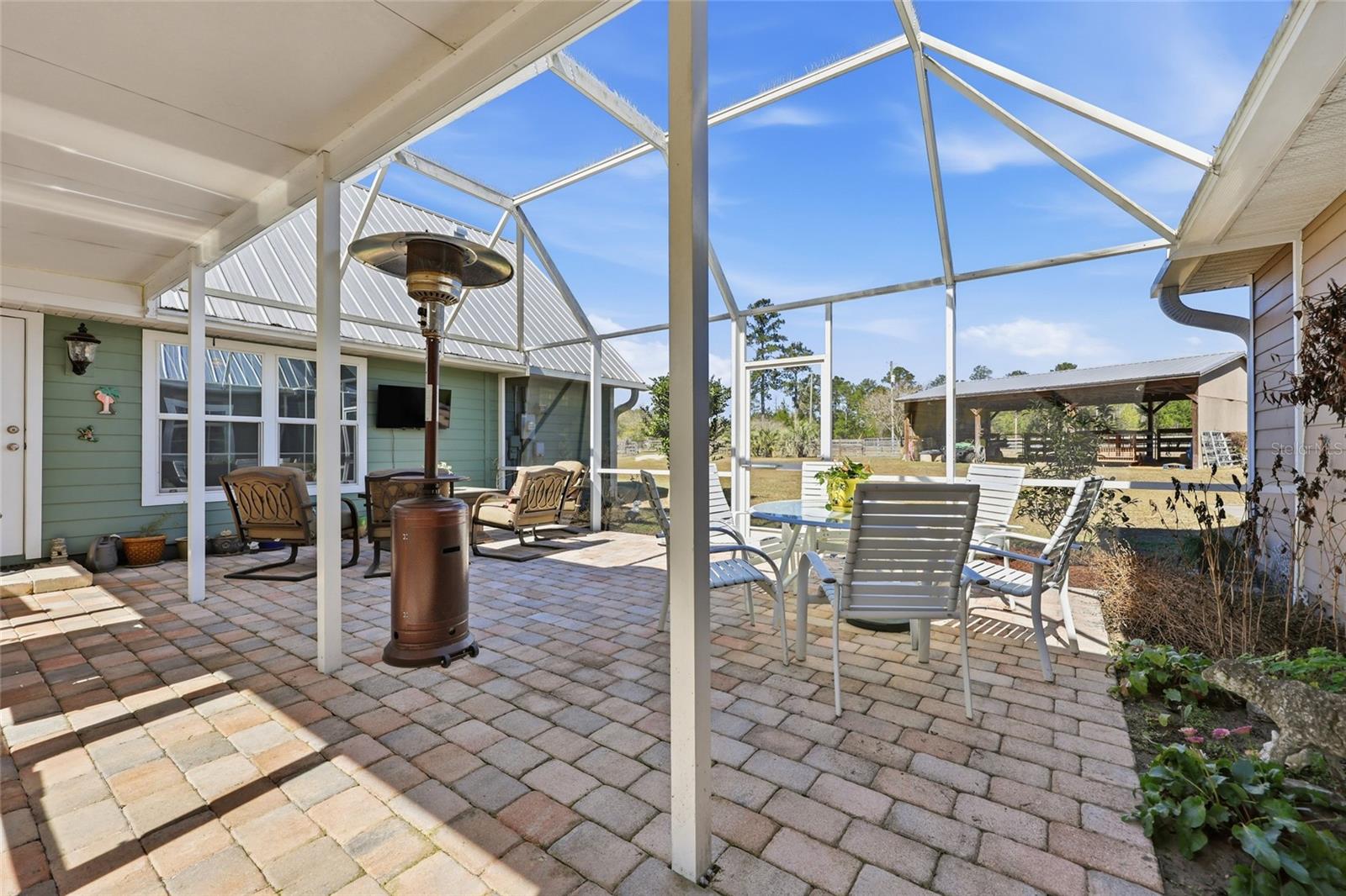 Image 26 of 49 For 27471 173rd Terrace