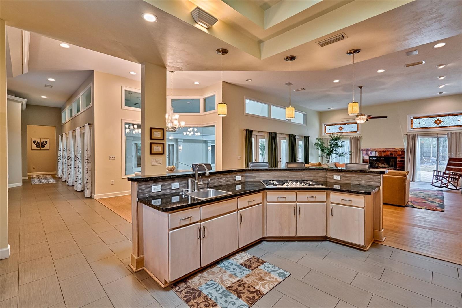 Image 11 of 64 For 10505 41st Place