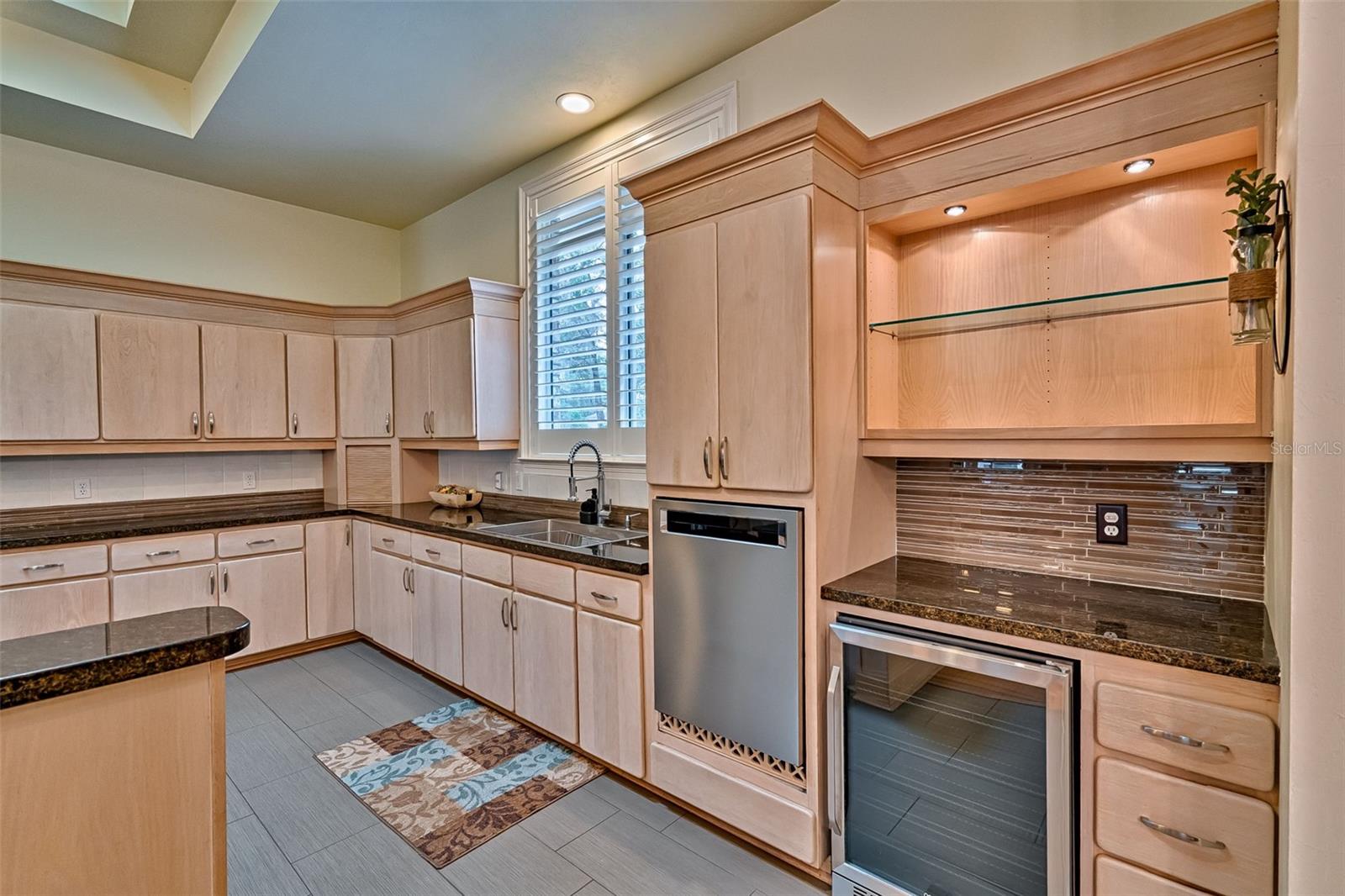 Image 15 of 64 For 10505 41st Place