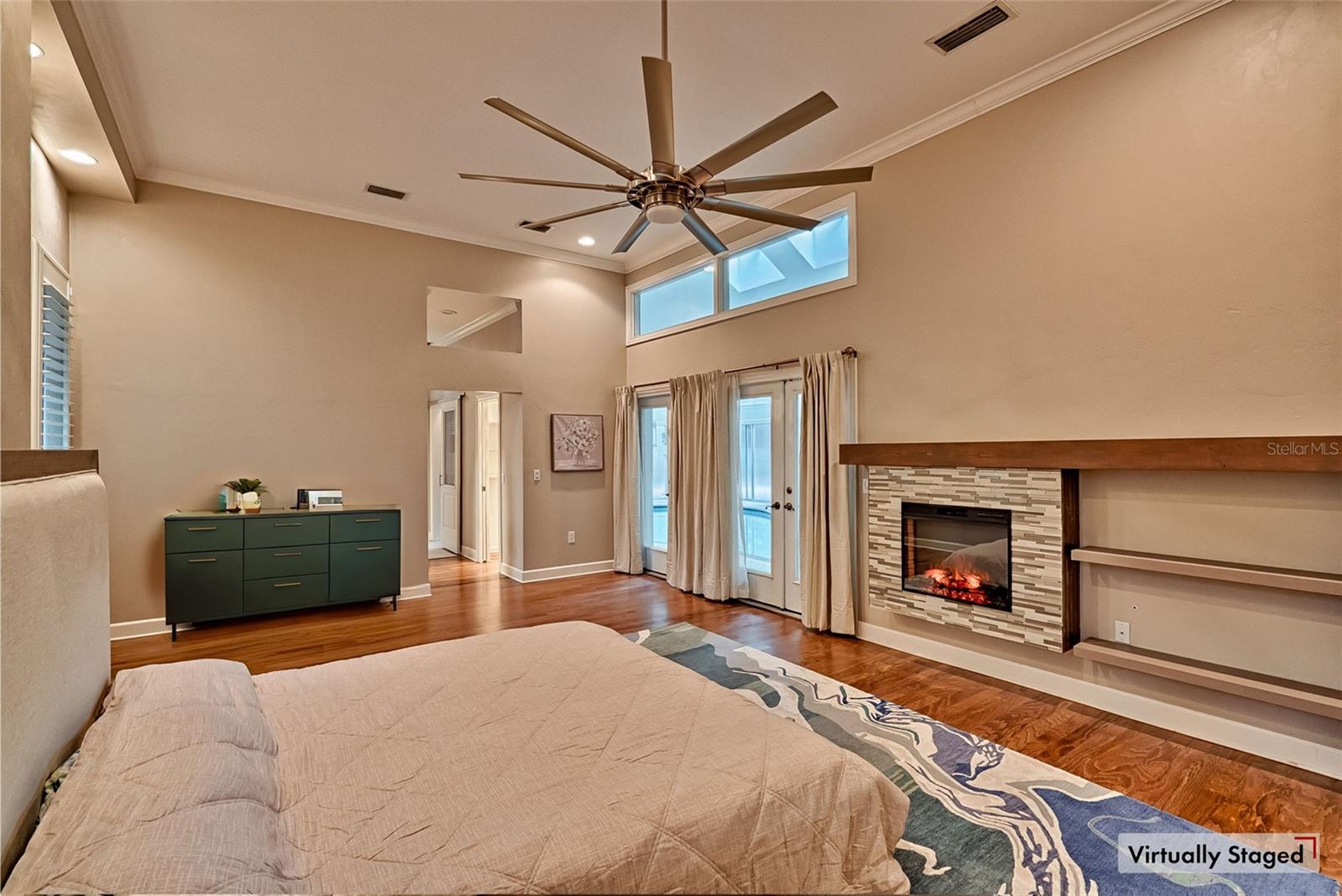 Image 21 of 64 For 10505 41st Place