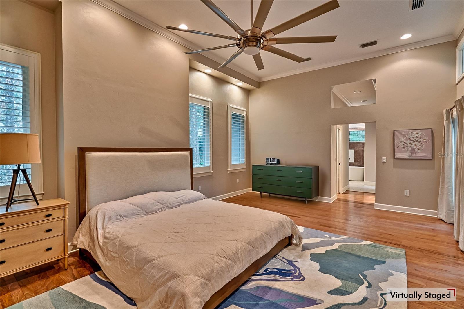 Image 22 of 64 For 10505 41st Place