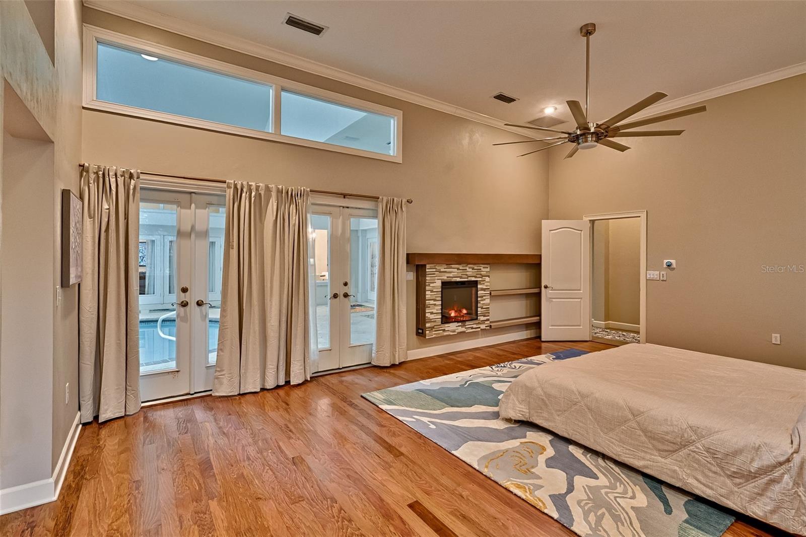 Image 23 of 64 For 10505 41st Place