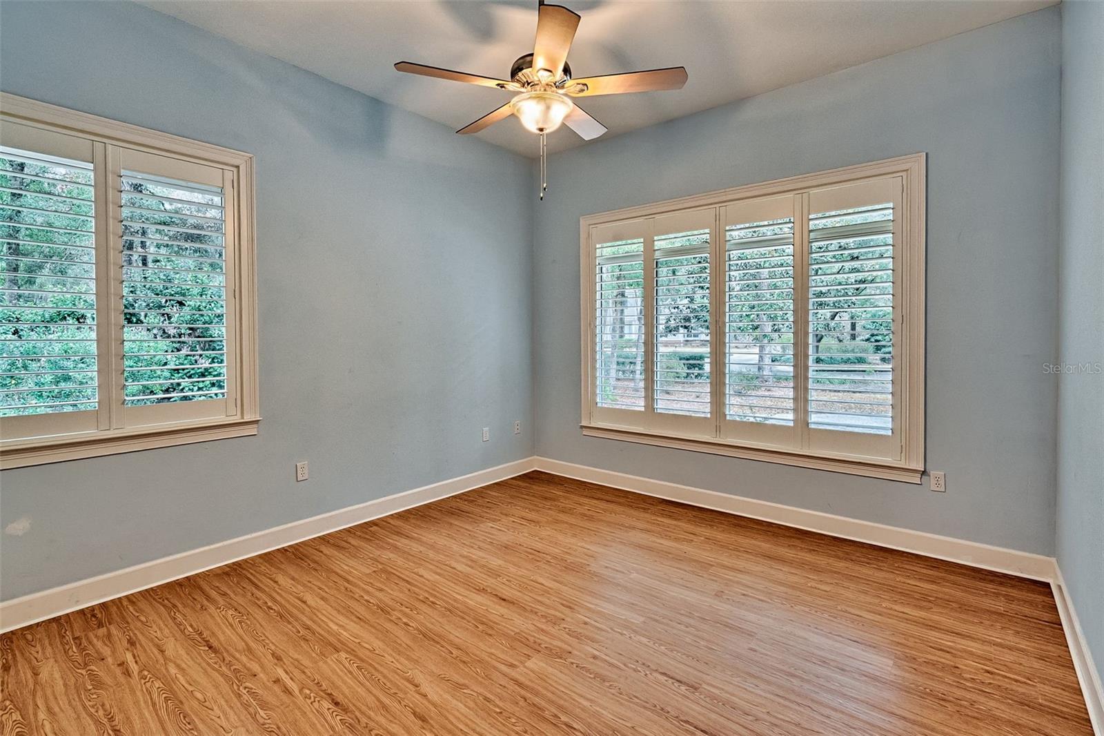 Image 33 of 64 For 10505 41st Place