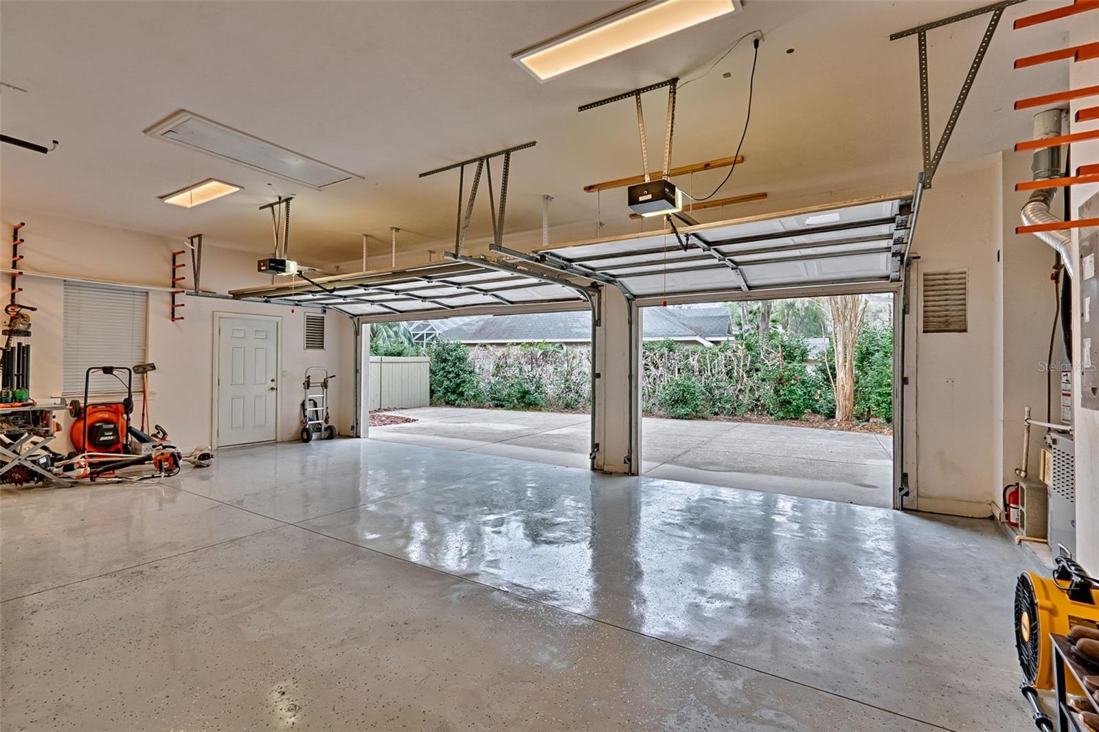 Image 61 of 64 For 10505 41st Place