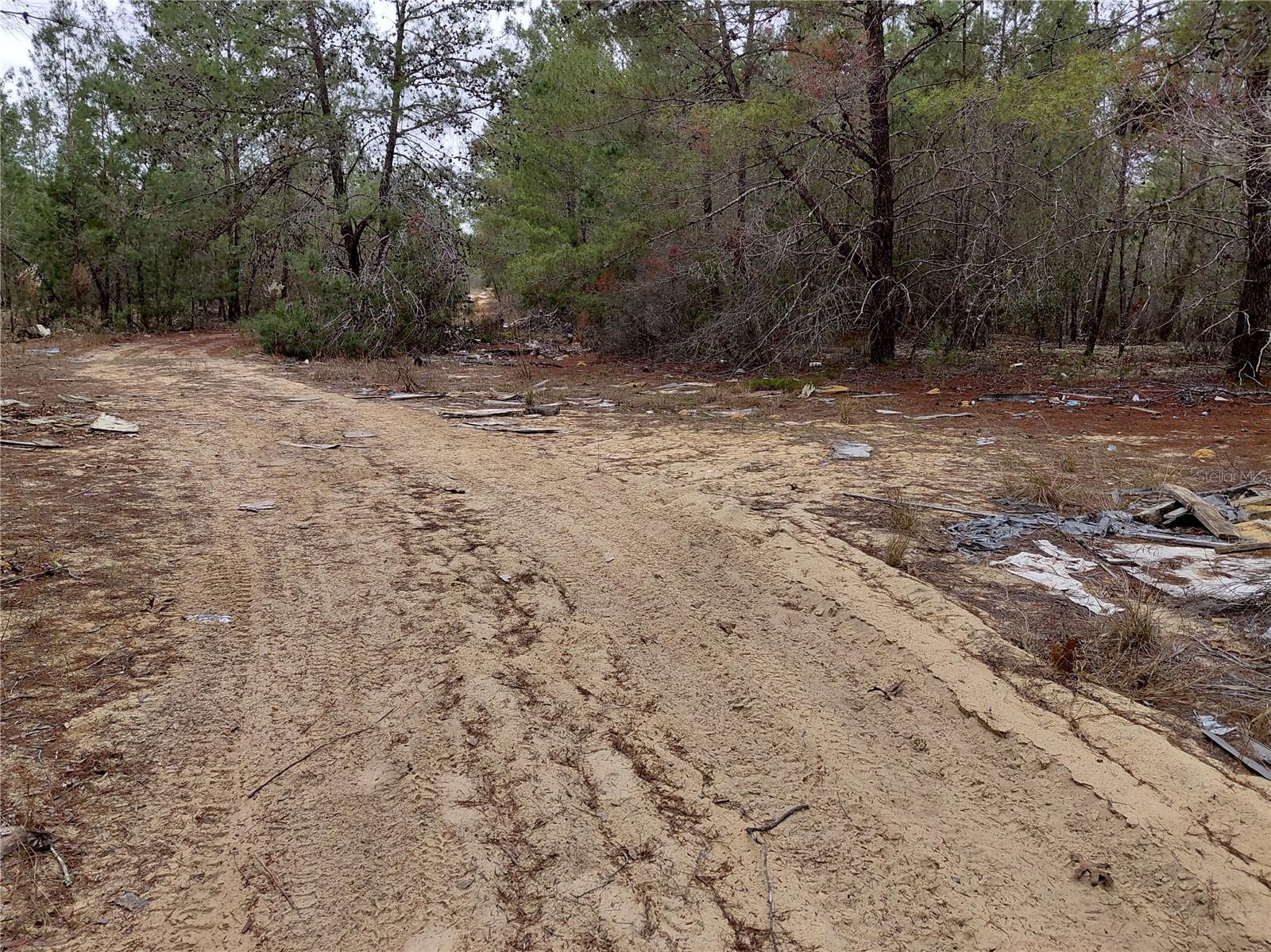 Image 5 of 11 For 0 Oak Terrace