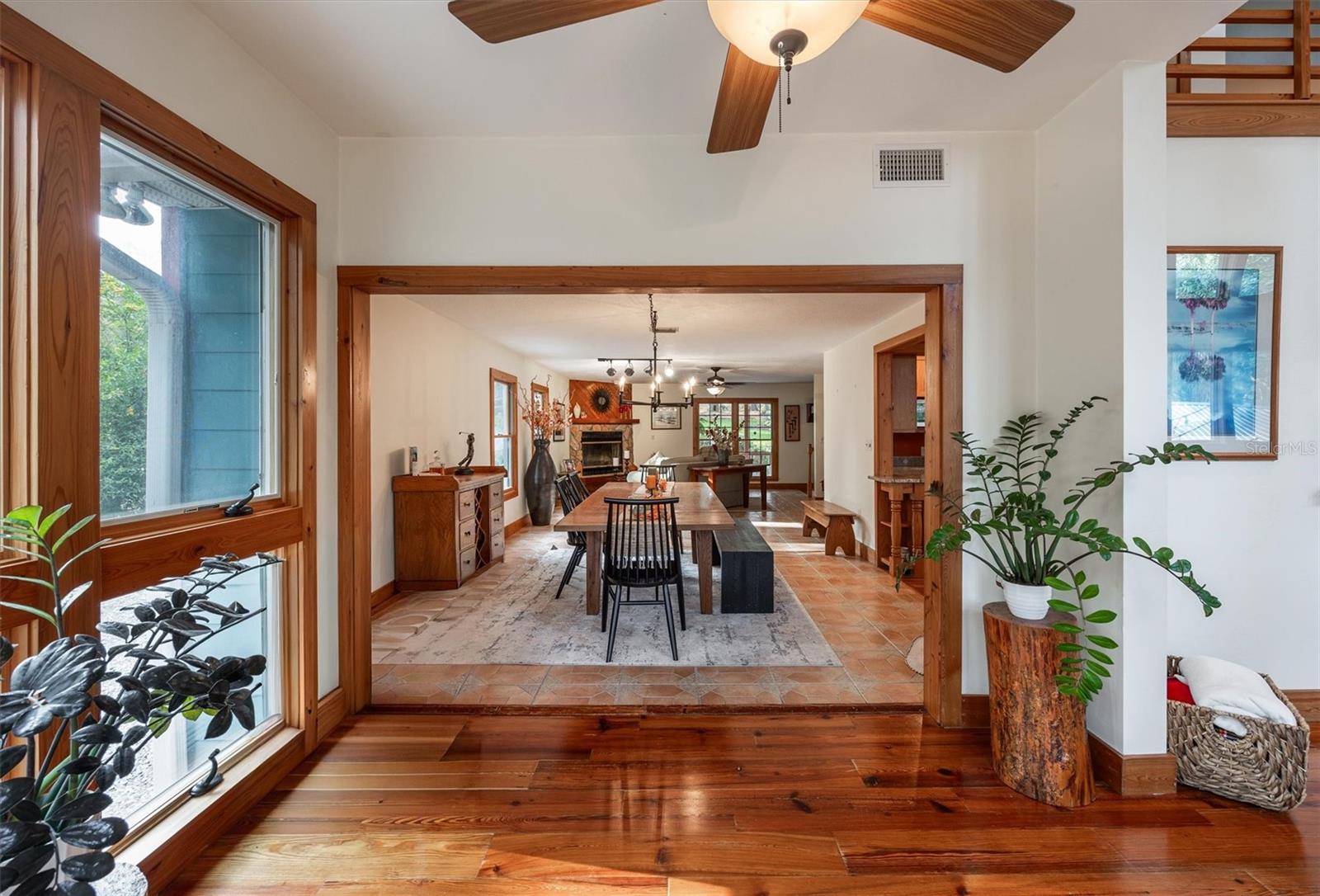 Image 20 of 72 For 22675 75th Avenue Road