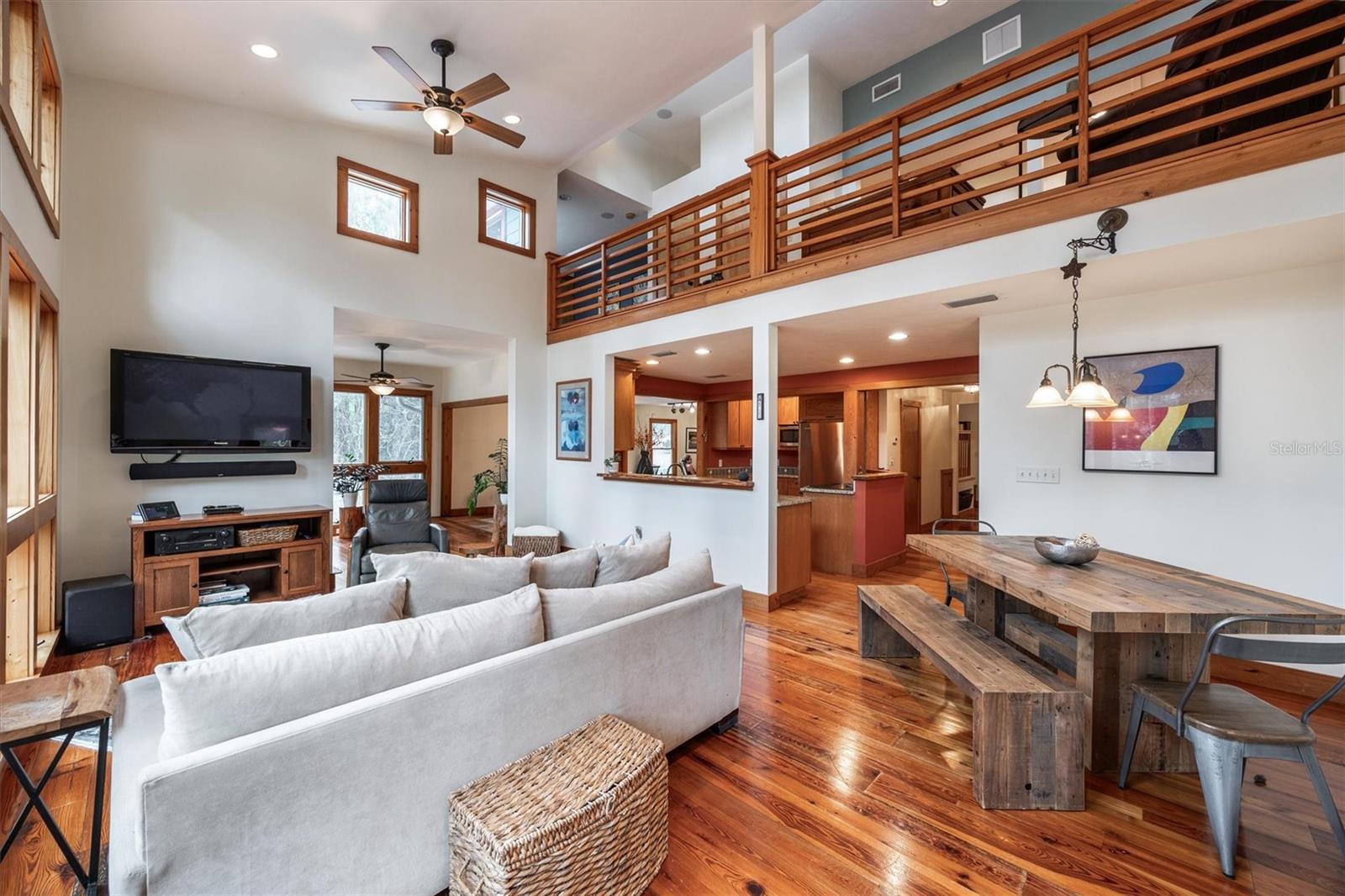Image 3 of 72 For 22675 75th Avenue Road
