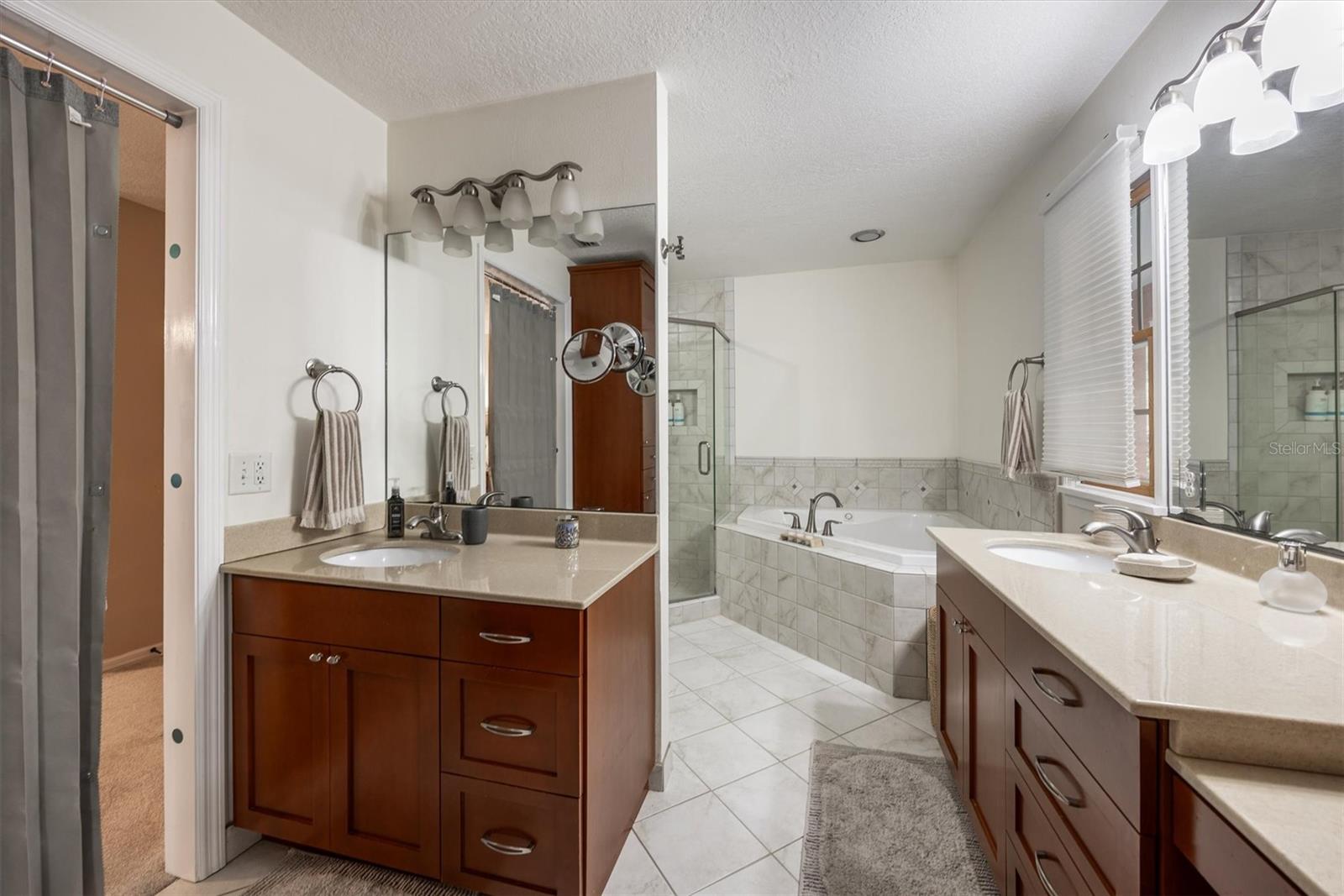 Image 31 of 72 For 22675 75th Avenue Road