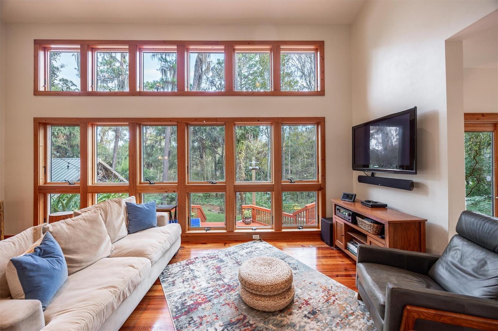 Image 7 of 72 For 22675 75th Avenue Road