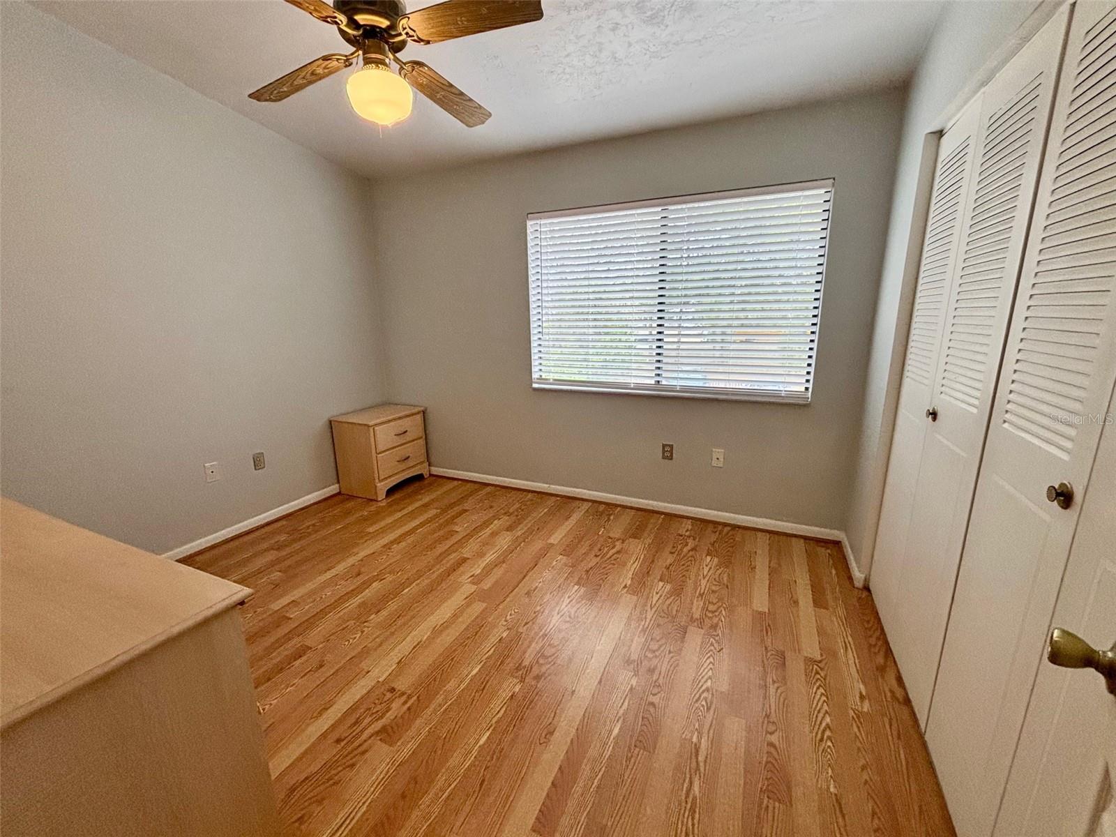 Image 8 of 19 For 4009 20th Lane