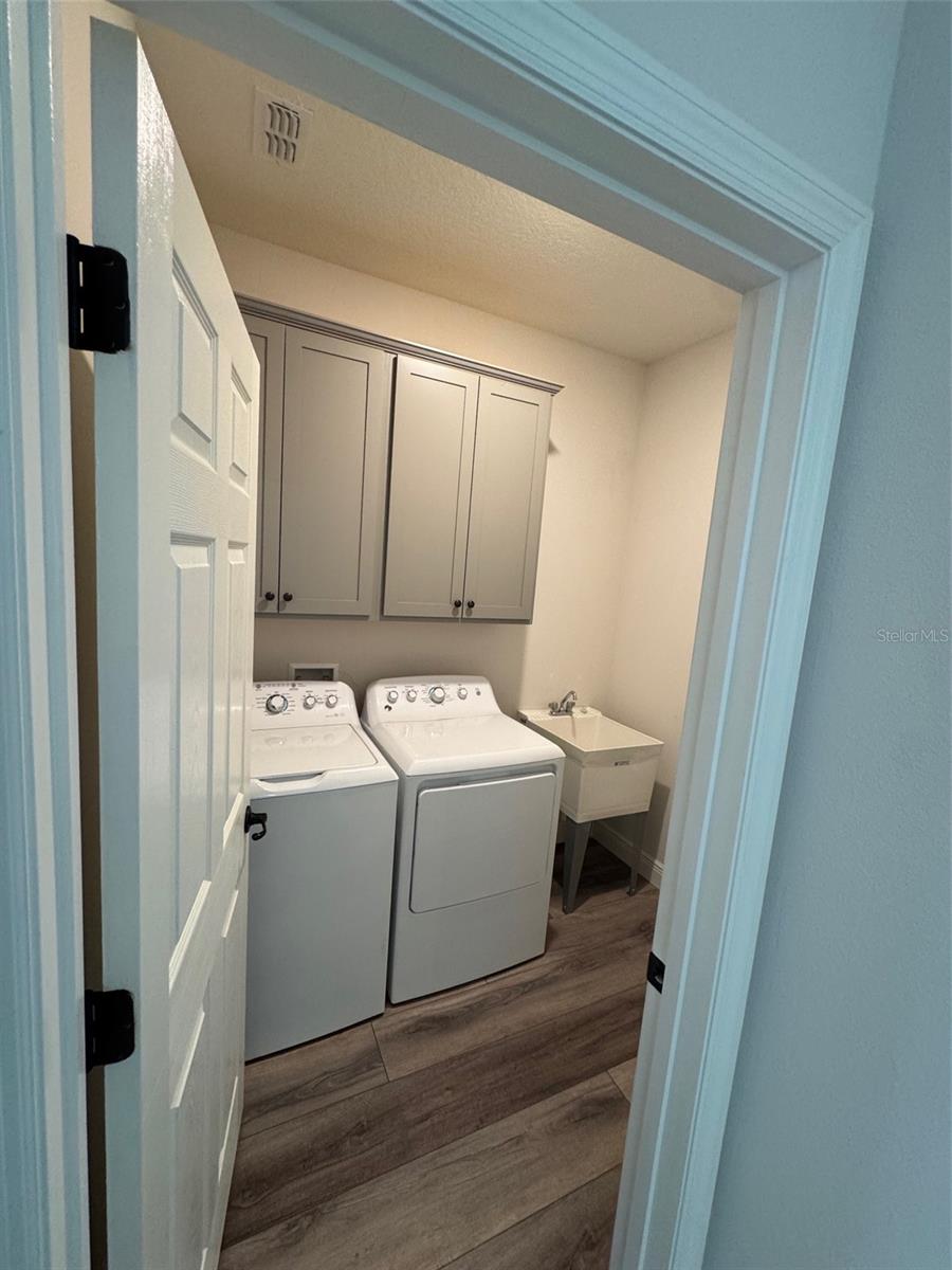 Image 15 of 50 For 10645 51st Avenue