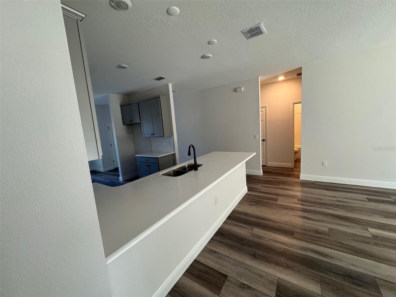 Image 16 of 50 For 10645 51st Avenue