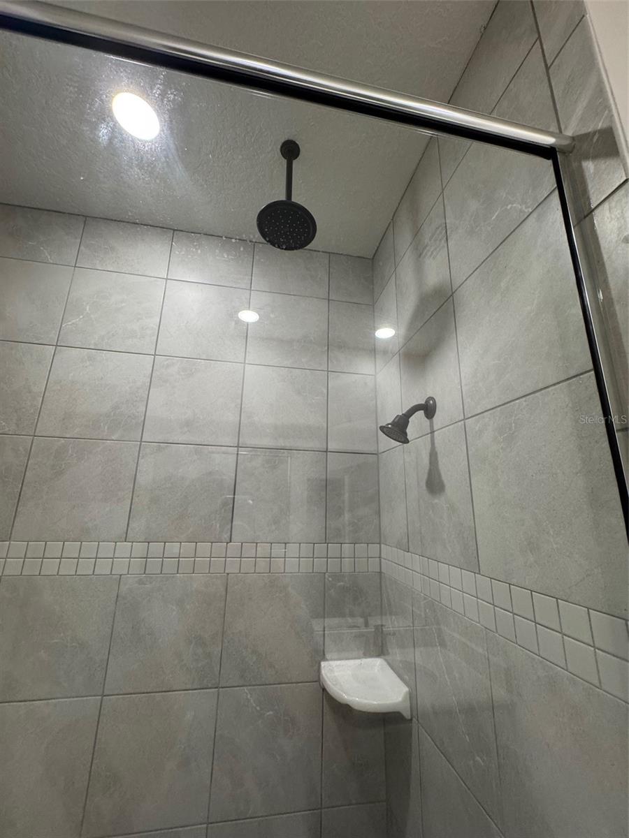 Image 25 of 50 For 10645 51st Avenue