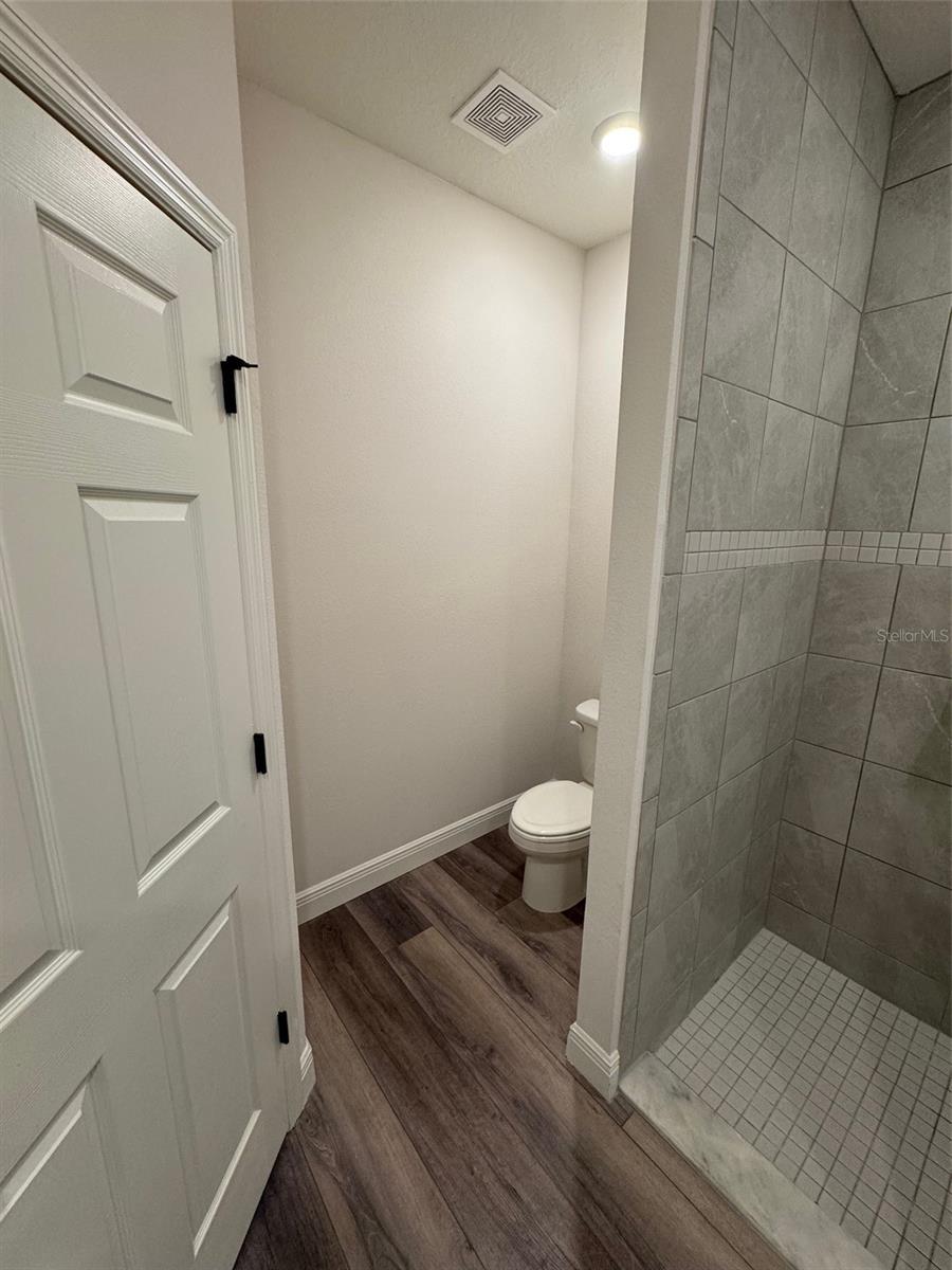 Image 27 of 50 For 10645 51st Avenue