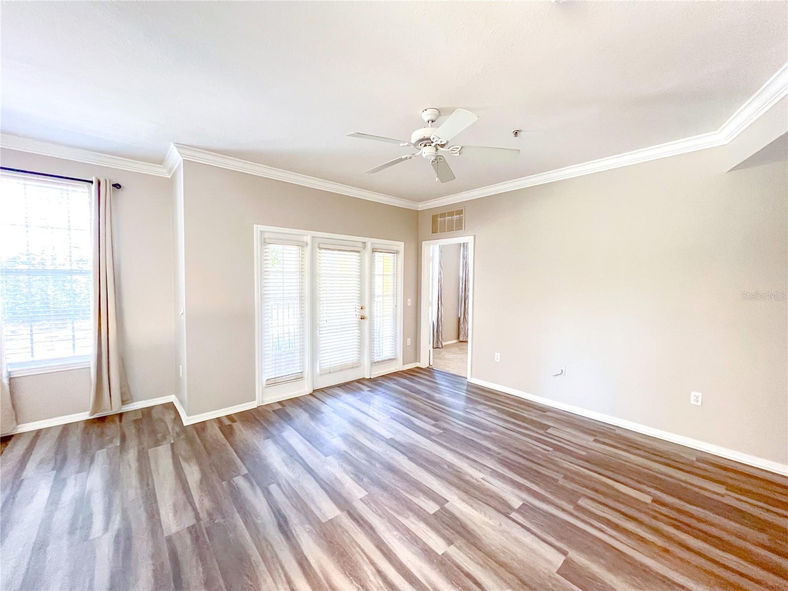 Image 3 of 16 For 2211 16th Terrace 2211