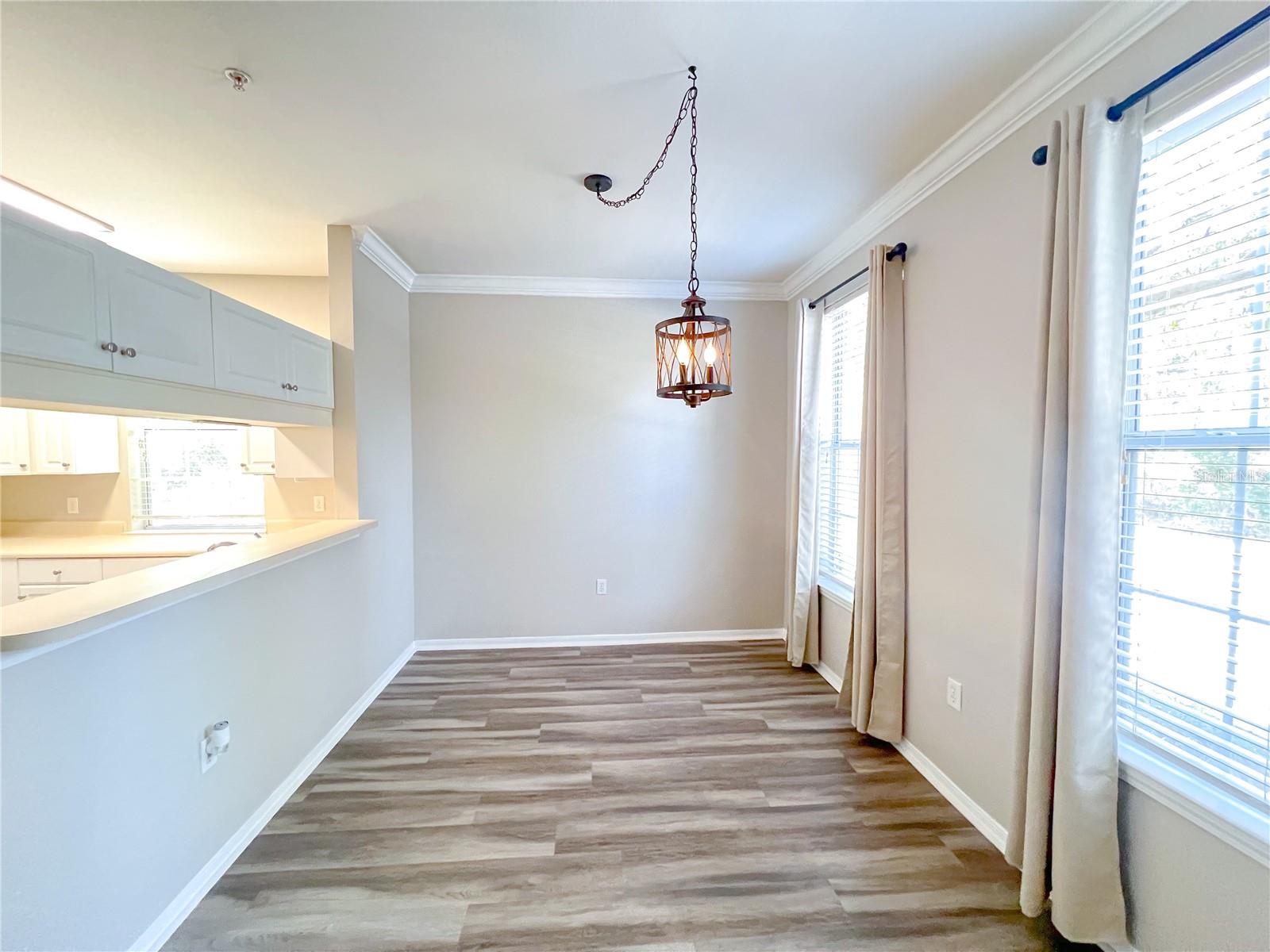 Image 4 of 16 For 2211 16th Terrace 2211