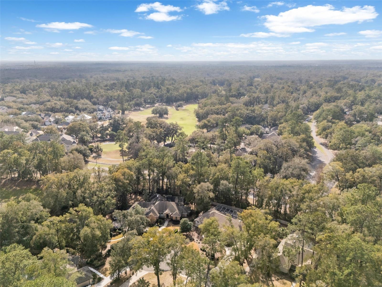 Listing photo id 46 for 8966 44th Lane