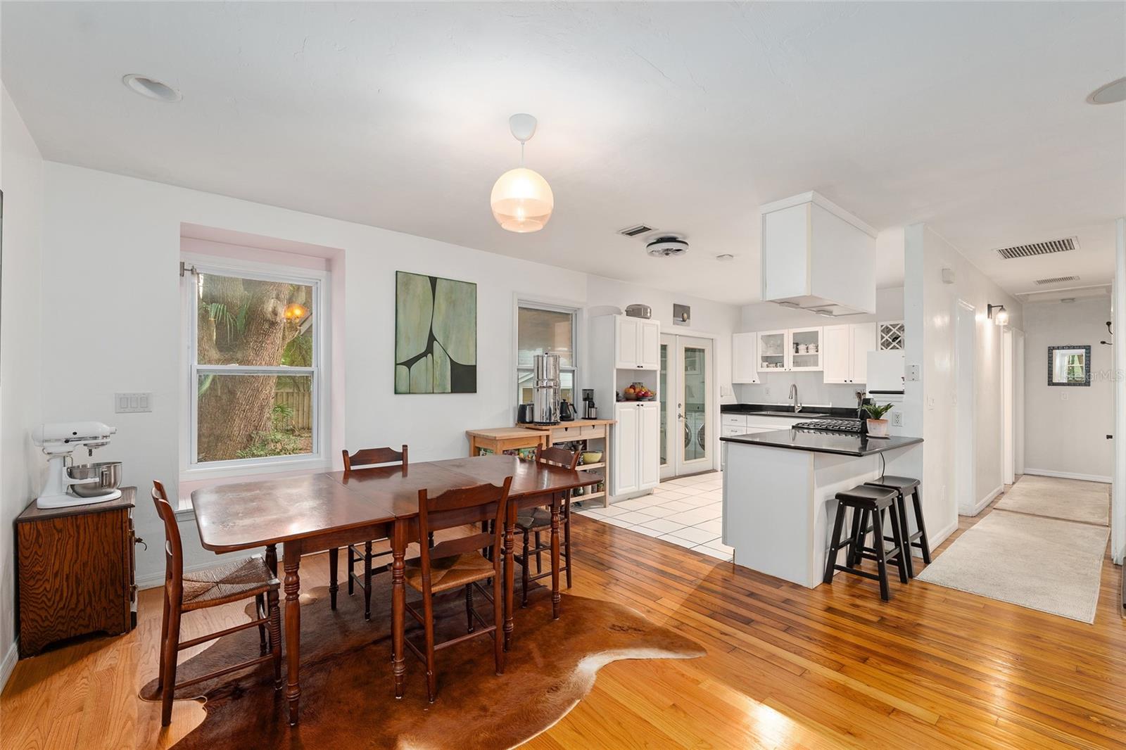 Image 10 of 47 For 929 7th Avenue