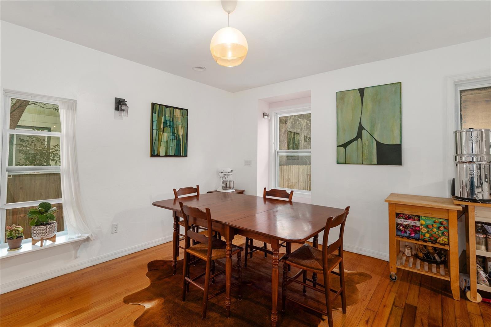 Image 11 of 47 For 929 7th Avenue