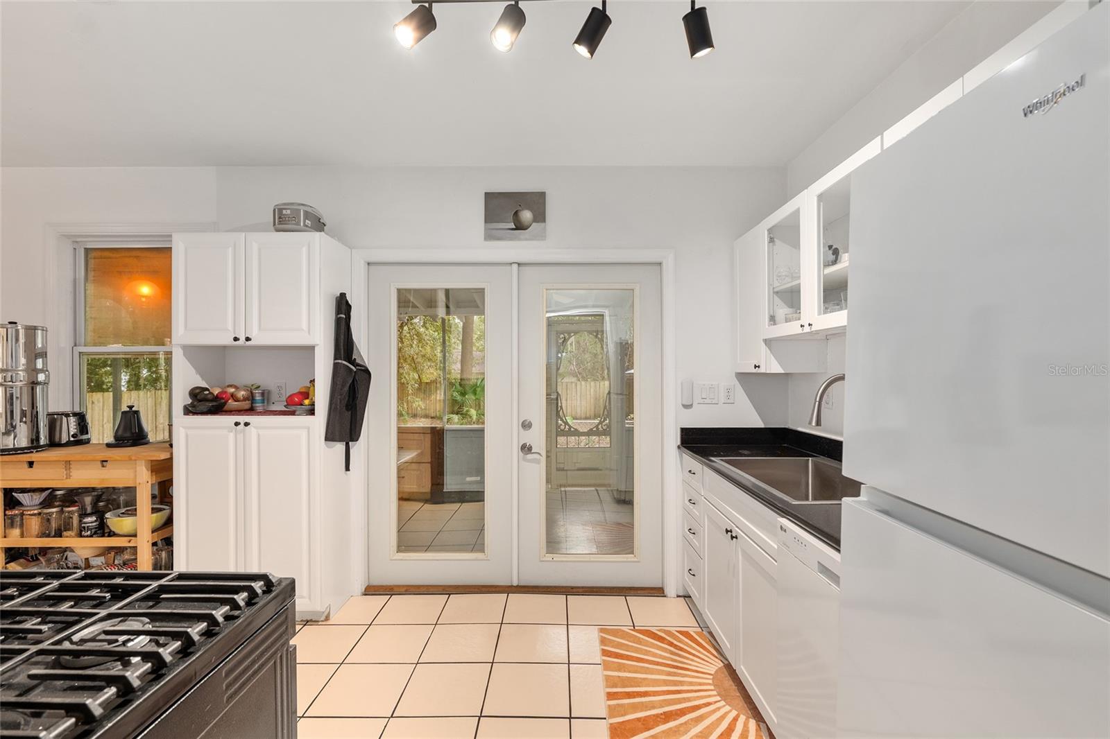 Image 15 of 47 For 929 7th Avenue