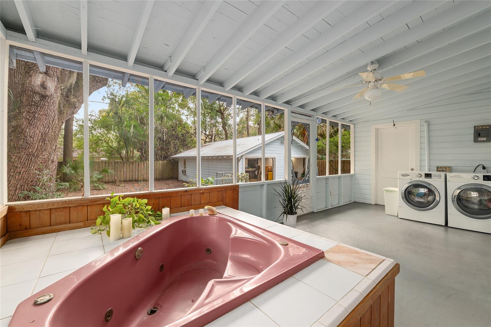 Image 28 of 47 For 929 7th Avenue