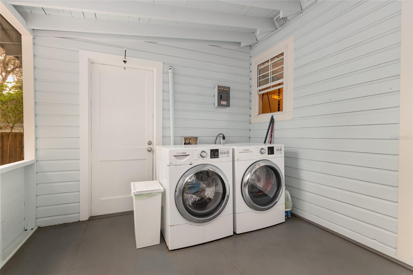 Image 29 of 47 For 929 7th Avenue