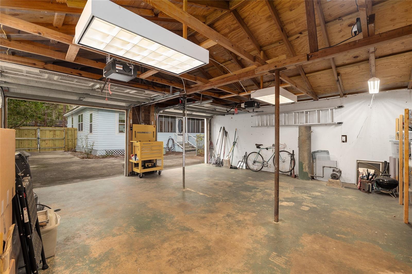 Image 37 of 47 For 929 7th Avenue