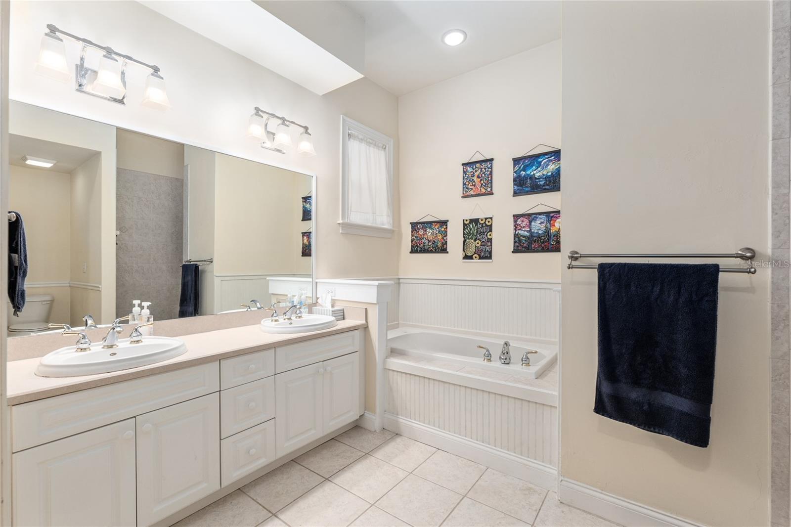 Image 21 of 51 For 5034 11th Place