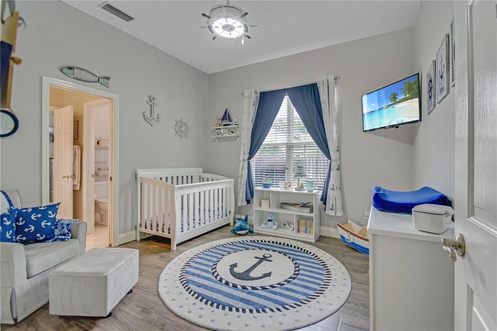 Image 24 of 51 For 4923 62nd Street