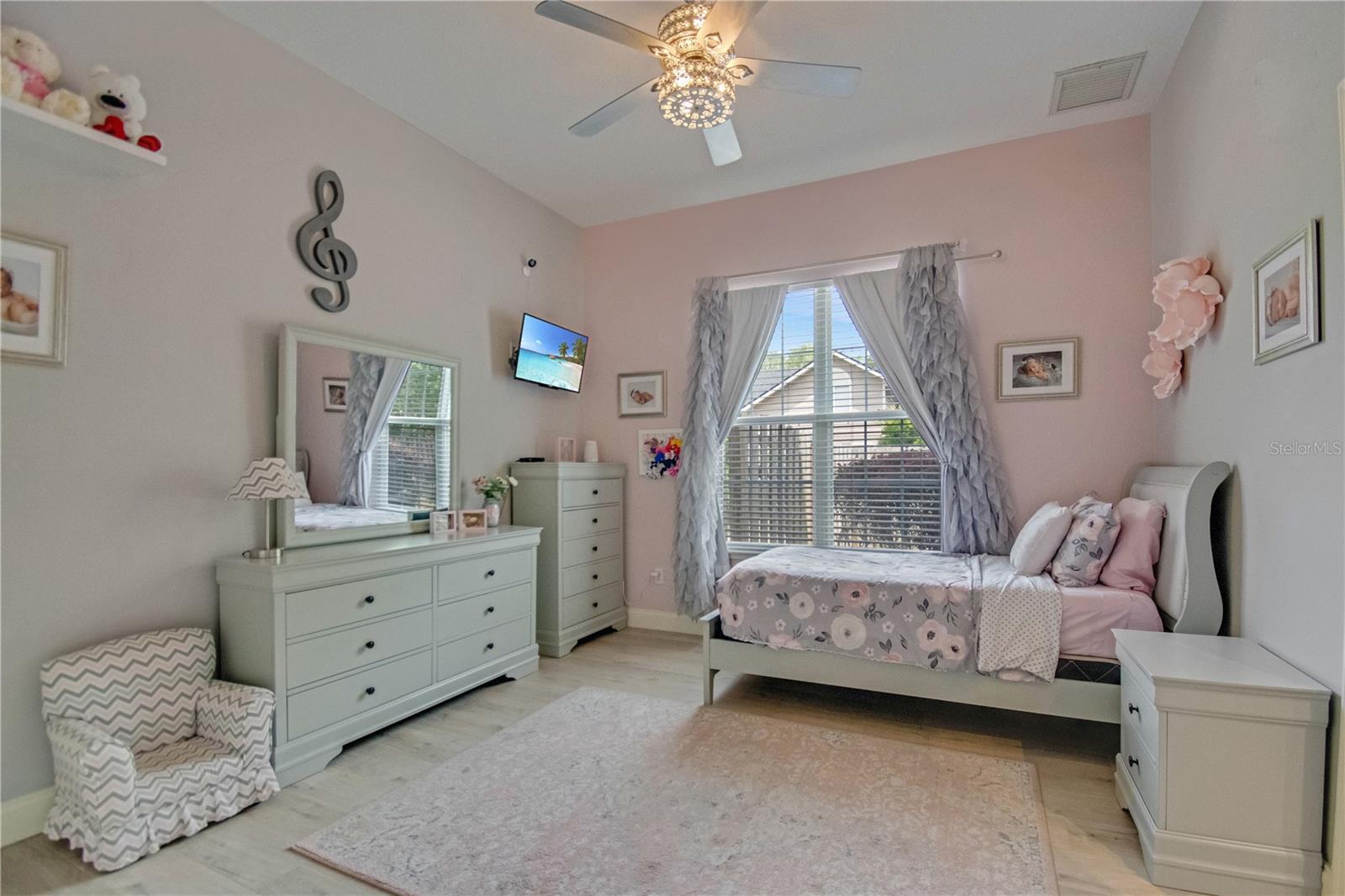 Image 29 of 51 For 4923 62nd Street