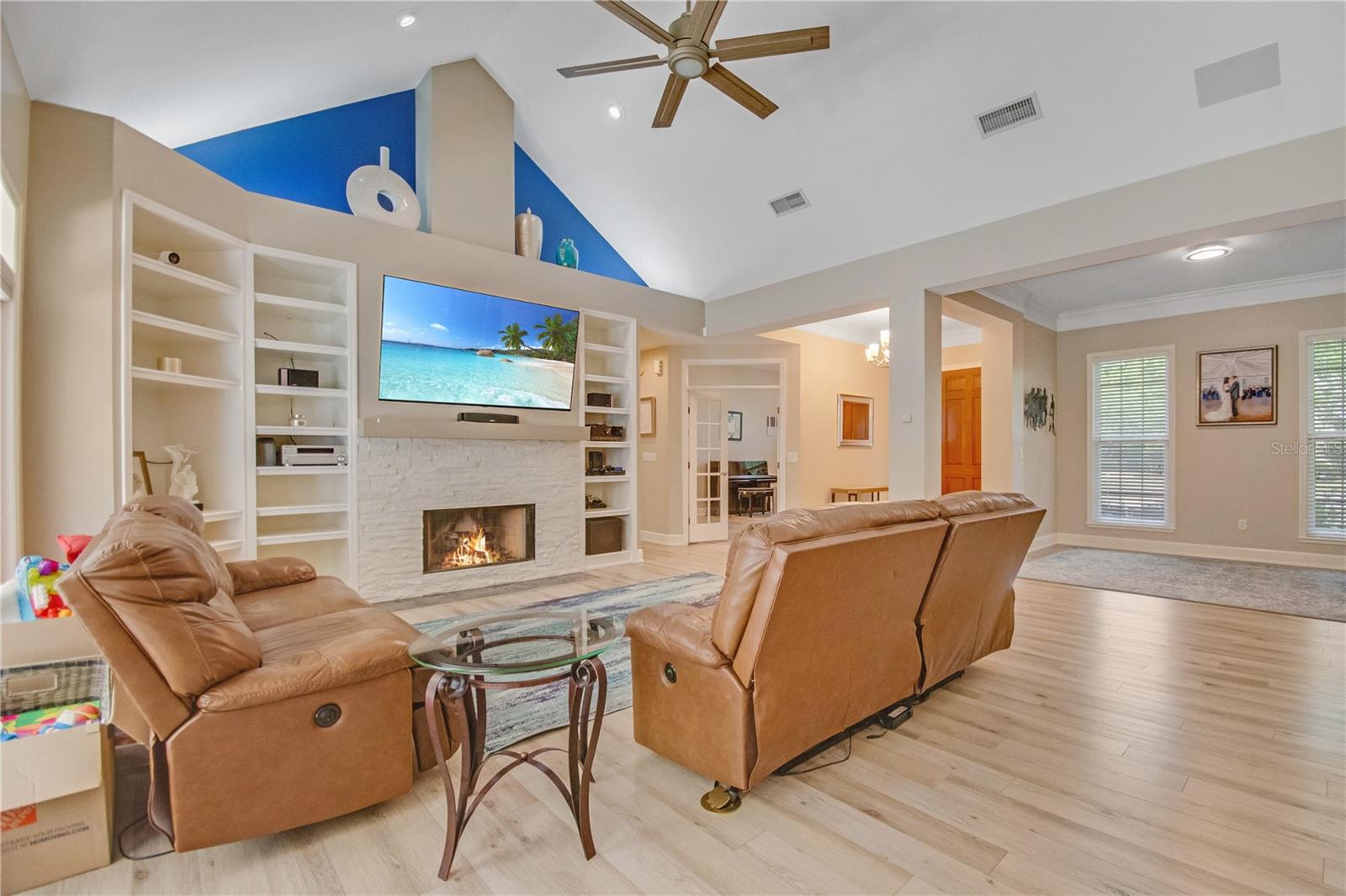 Image 7 of 51 For 4923 62nd Street