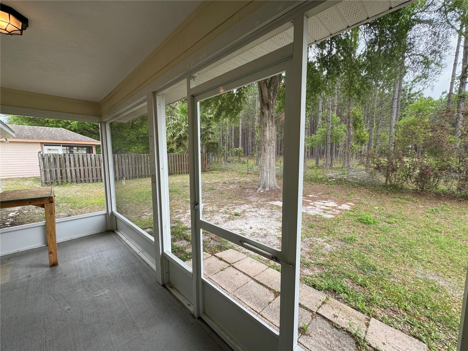 Image 13 of 16 For 25322 10th Avenue