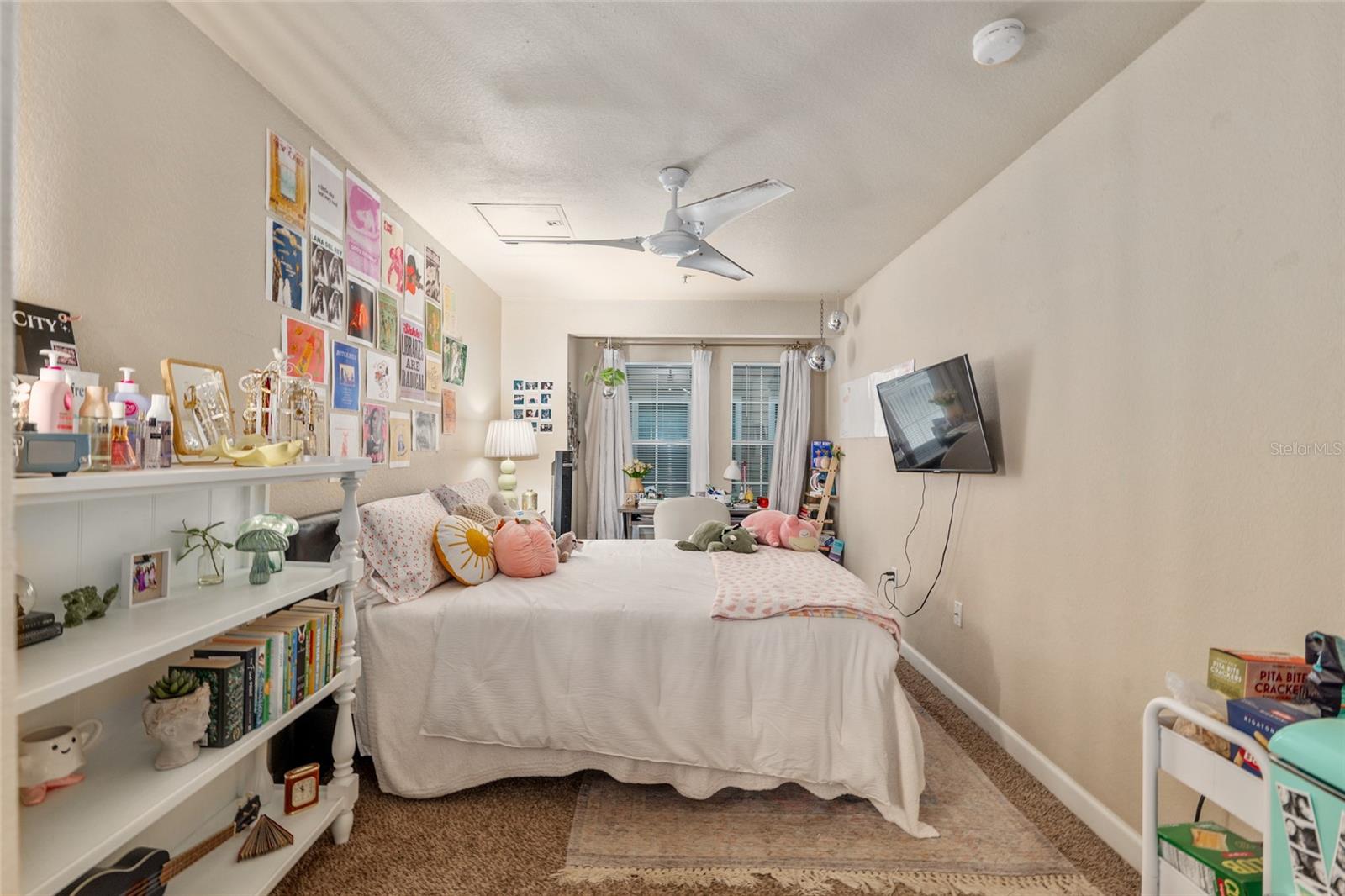 Image 17 of 37 For 835 9th Street 103