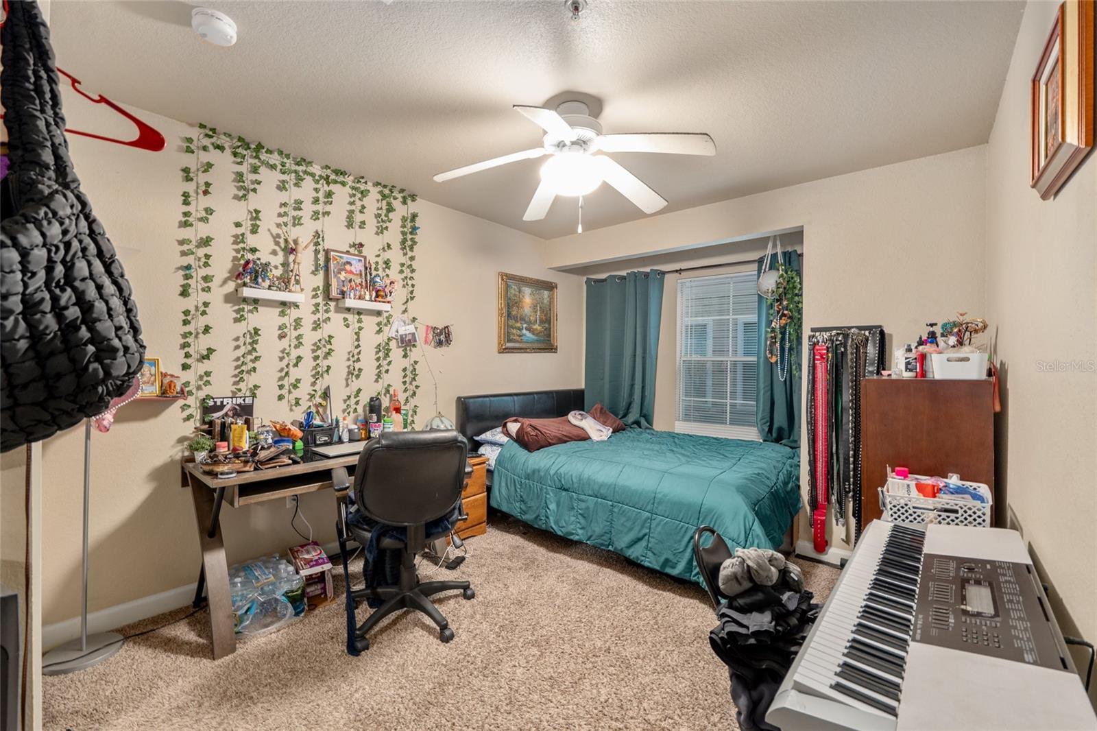 Image 21 of 37 For 835 9th Street 103