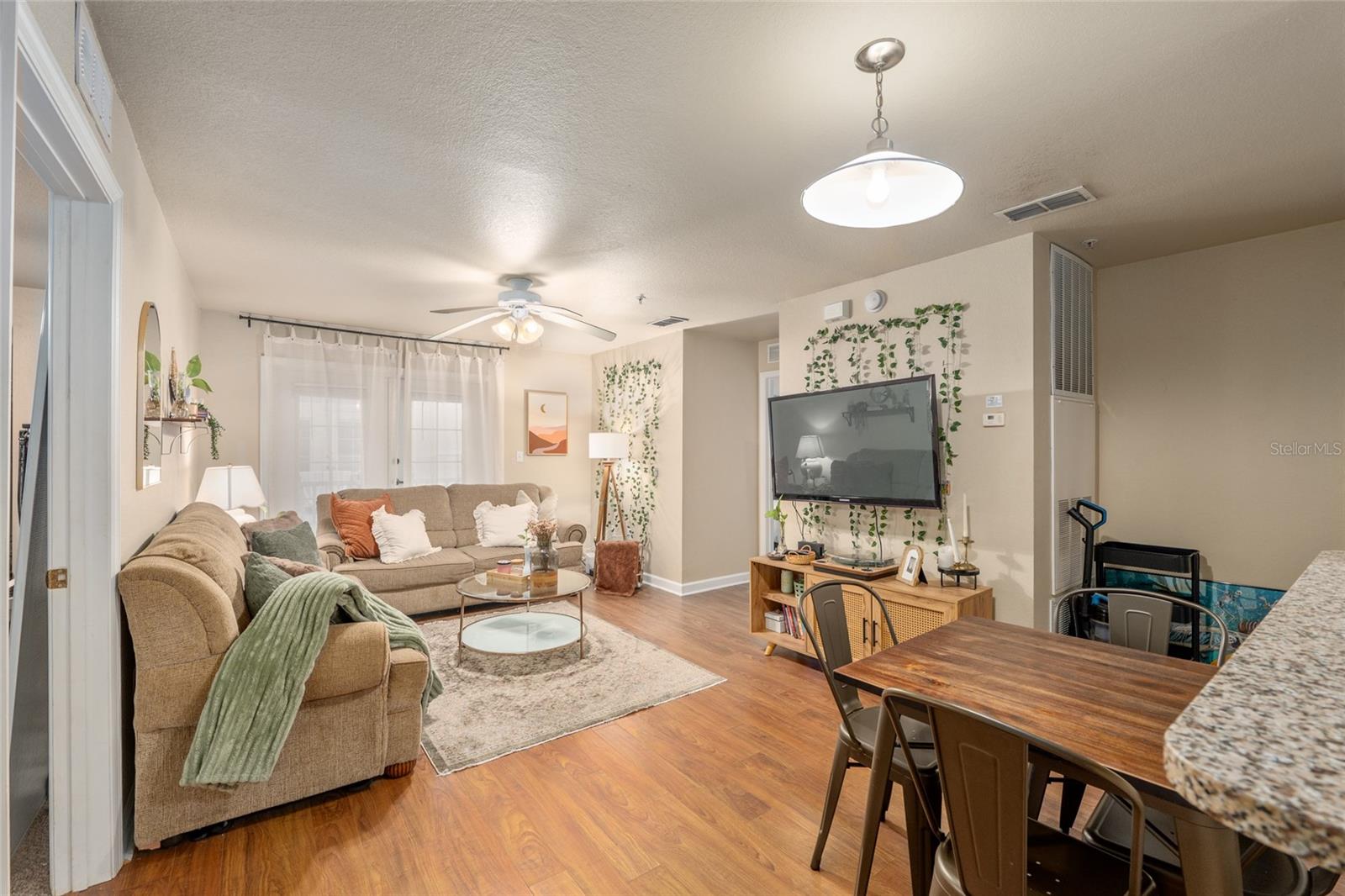 Image 8 of 37 For 835 9th Street 103