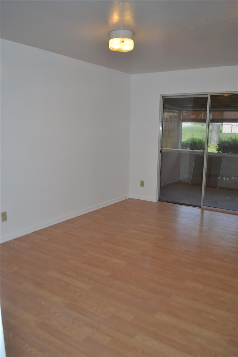 Image 4 of 11 For 13713 150th Place