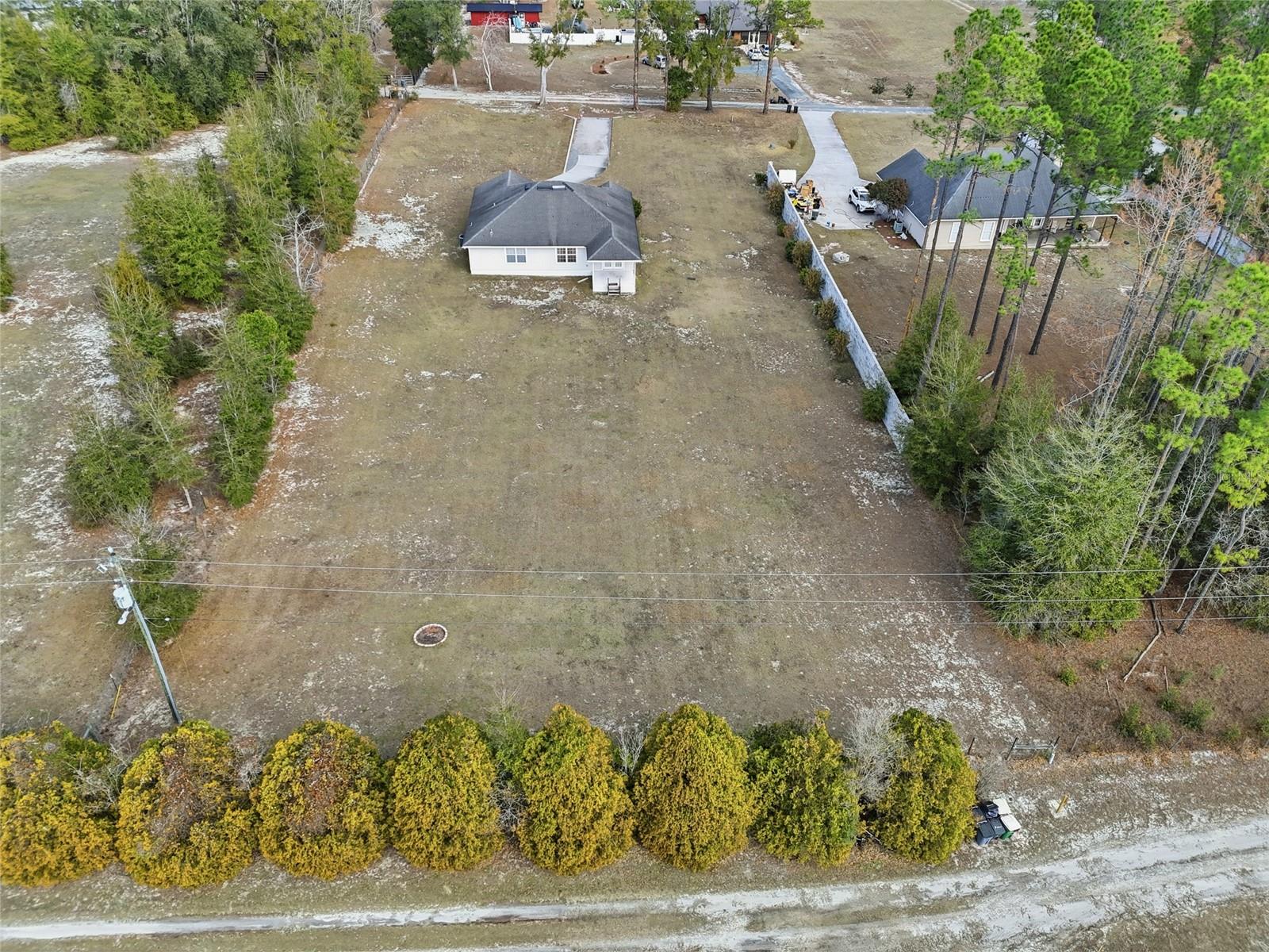 Image 24 of 26 For 276 Holly Glen