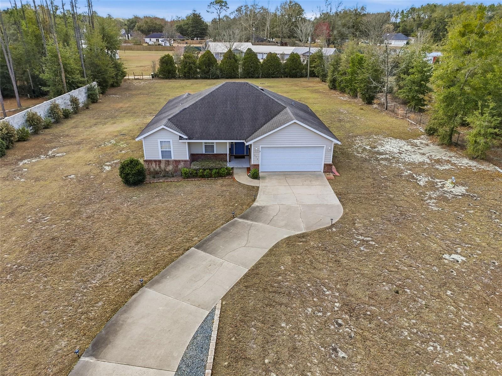 Image 26 of 26 For 276 Holly Glen