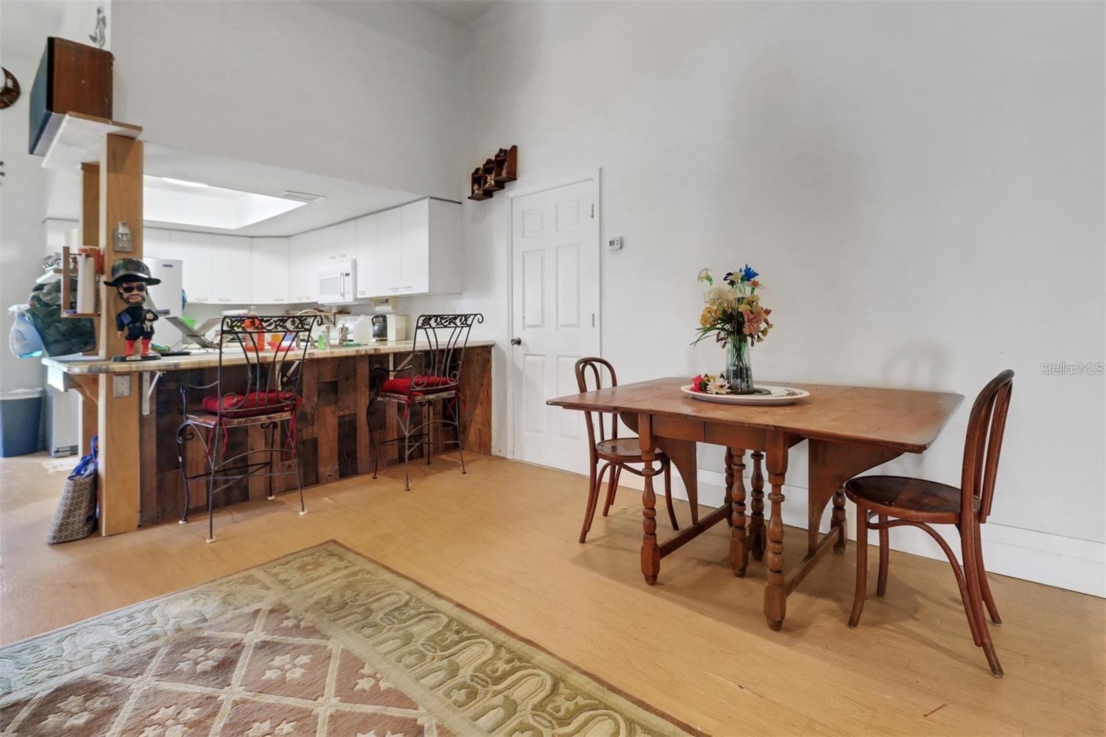 Image 12 of 39 For 1000 Rabbit Run Road