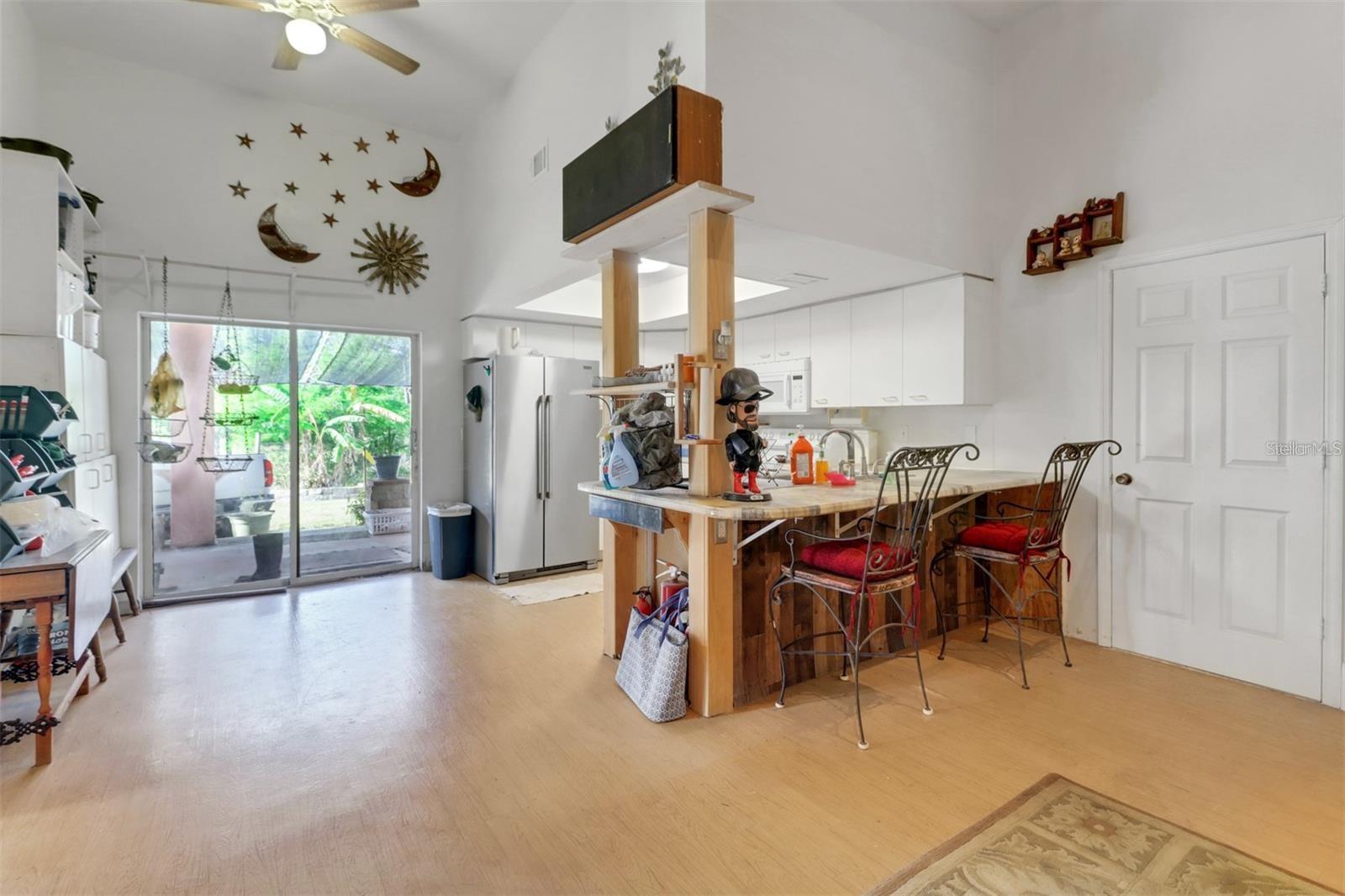 Image 13 of 39 For 1000 Rabbit Run Road