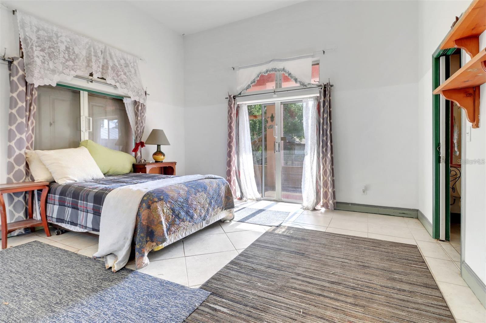 Image 19 of 39 For 1000 Rabbit Run Road