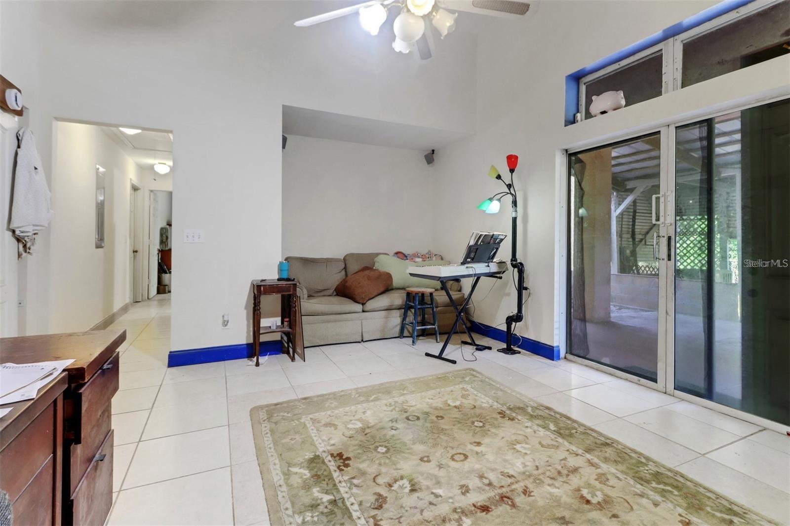 Image 22 of 39 For 1000 Rabbit Run Road